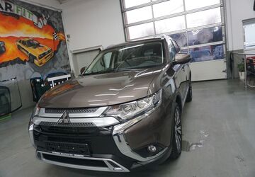Mitsubishi Outlander 7.200 km 21.999 &euro; Köln 51143