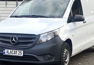 Mercedes-Benz Vito 227.388 km 11.900 &euro; Köln 50858