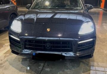 Porsche Cayenne 209.000 km 45.900 &euro; Siegburg 53721