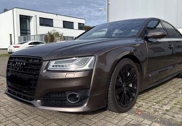Audi A8 149.996 km 26.900 &euro; Troisdorf 53842
