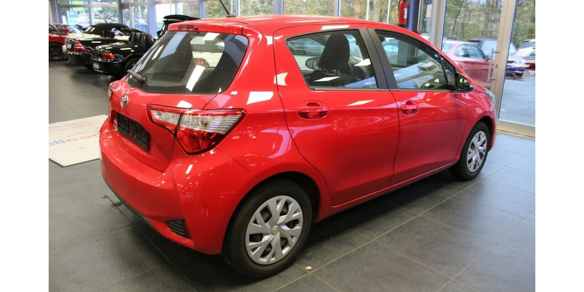 Toyota Yaris 1.5 Bual-VVR-iE Comfort 50.592 km 12.980 &euro; Euskirchen 53881