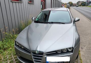 Alfa Romeo 159 198.000 km 2.200 &euro; Troisdorf 53842