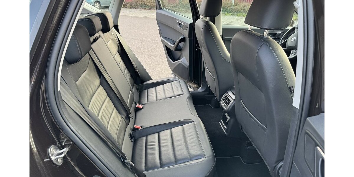 Seat Ateca Leder Navi Klima Temp. SR+WR UNFALLFREI 1a 60.000 km 16.500 &euro; Erftstadt 50374