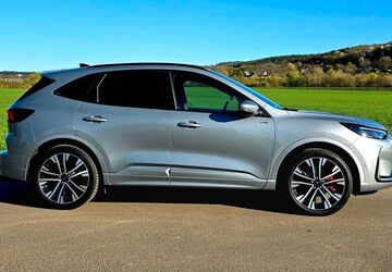 Ford Kuga 37.000 km 38.999 &euro; Hennef 53773