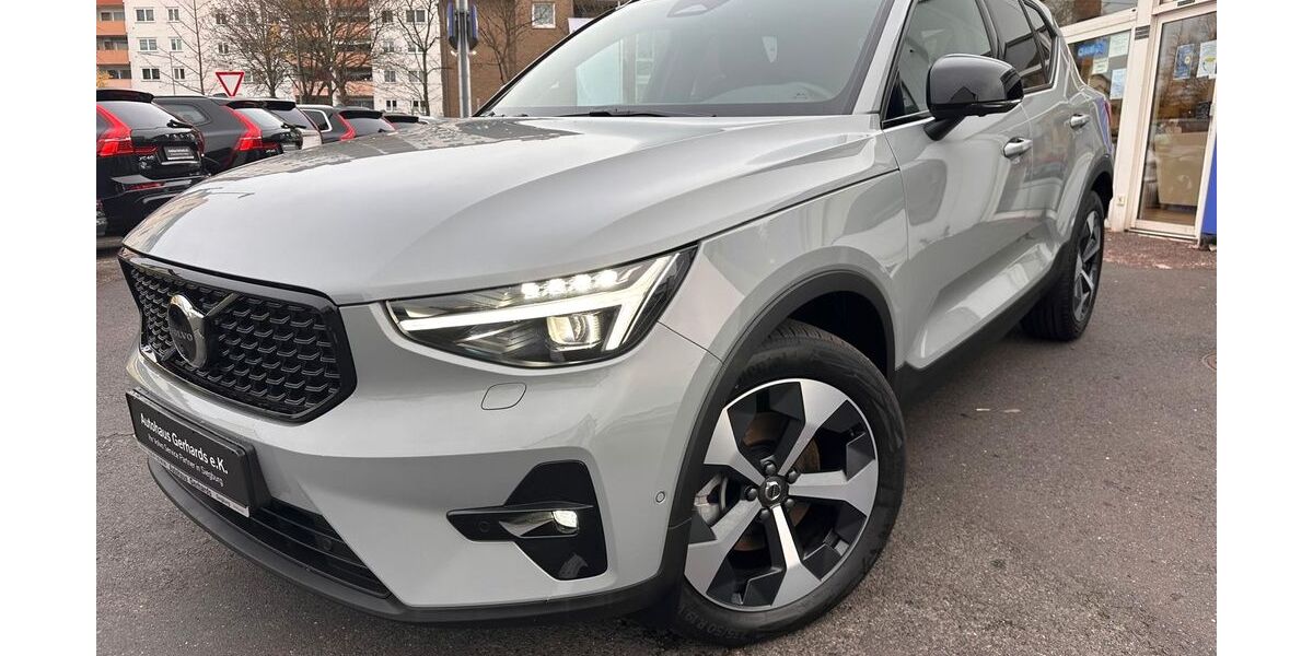 Volvo XC40 2.227 km 39.777 &euro; Siegburg 53721