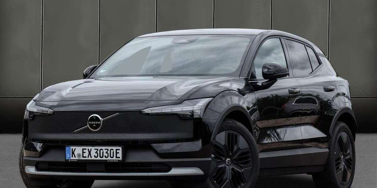 Volvo EX30 8.621 km 42.930 &euro; Bonn 53177