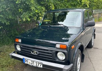 Lada Taiga 22.000 km 15.400 &euro; Bad Honnef 53604