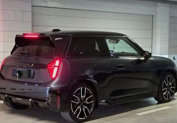 Mini John Cooper Works 1.130 km 33.900 &euro; Köln - Humboldt-Gremberg 51105