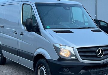 Mercedes-Benz Sprinter 44.100 km 14.950 &euro; Bornheim 53332