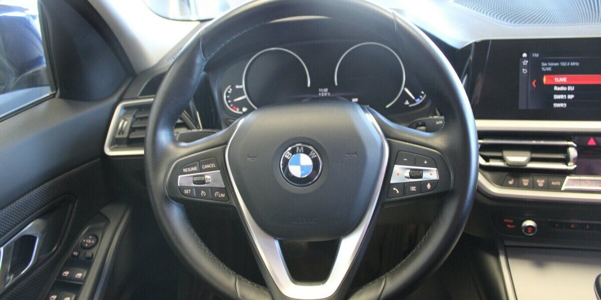 BMW 318 318d Advantage 1.HAND LED - Navi - Shz. 102.245 km 19.980 &euro; Euskirchen 53881