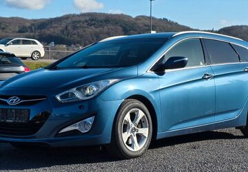 Hyundai i40 67.000 km 9.990 &euro; Oberwinter 53424