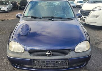 Opel Corsa 161.423 km 1.890 &euro; Vettelschoss 53560