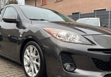 Mazda 3 133.776 km 6.400 &euro; Köln 50858