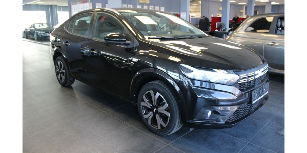 Dacia Logan 15.390 km 15.980 &euro; Euskirchen 53881