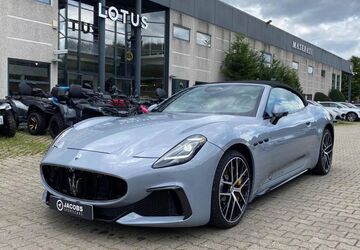 Maserati GranCabrio 15.000 km 157.980 &euro; Köln 50829