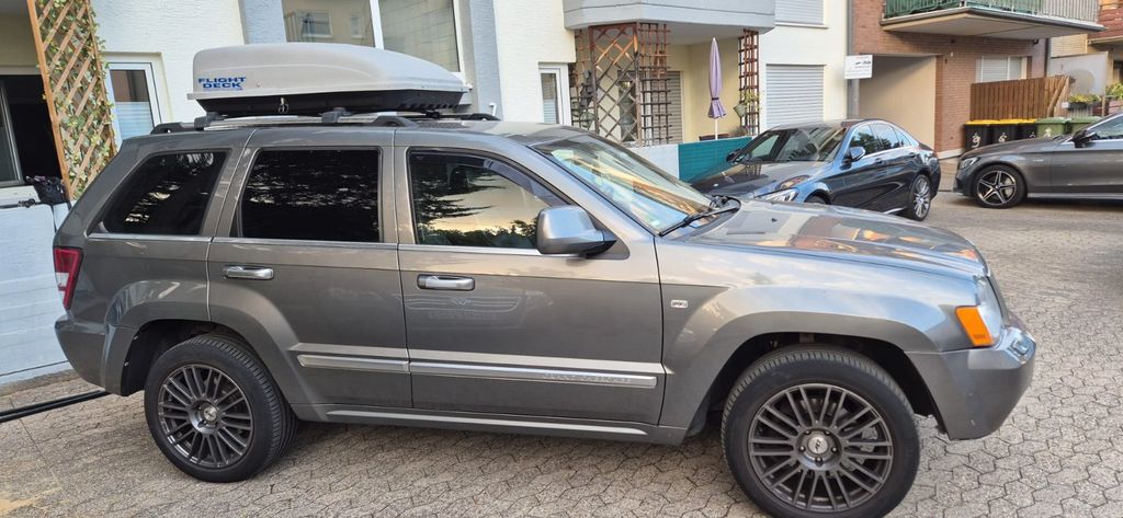 Jeep Grand Cherokee 299.000 km 7.599 &euro; Bornheim 53332