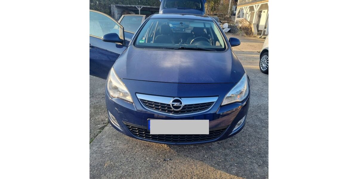 Opel Astra 165.000 km 4.050 &euro; Asbach 53567