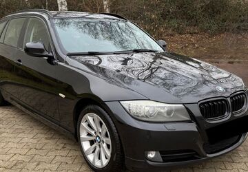 BMW 325 174.500 km 8.999 &euro; Köln 51065
