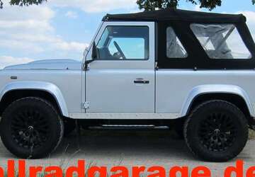 Land Rover Defender 39.000 km 61.500 &euro; Köln 50678
