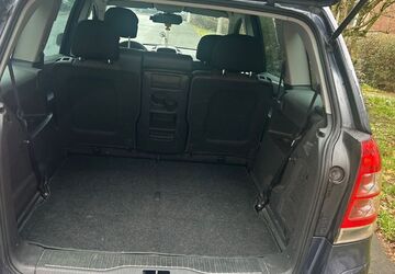 Opel Zafira Life 182.000 km 3.700 &euro; Köln 51109