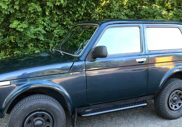 Lada Niva 88.936 km 8.750 &euro; Bergisch Gladbach 51429