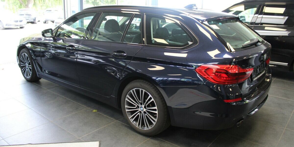 BMW 530D xDrive Touring Aut. Sport Line 129.563 km 26.980 &euro; Euskirchen 53881
