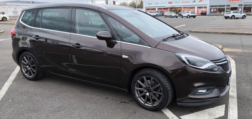 Opel Zafira Tourer 104.000 km 10.900 &euro; Köln 51149