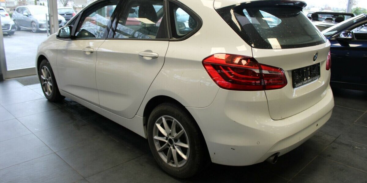 BMW 218 218i Active Tourer Aut. Advantage 78.050 km 13.980 &euro; Euskirchen 53881