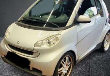 Smart forTwo 99.100 km 7.500 &euro; Troisdorf 53842