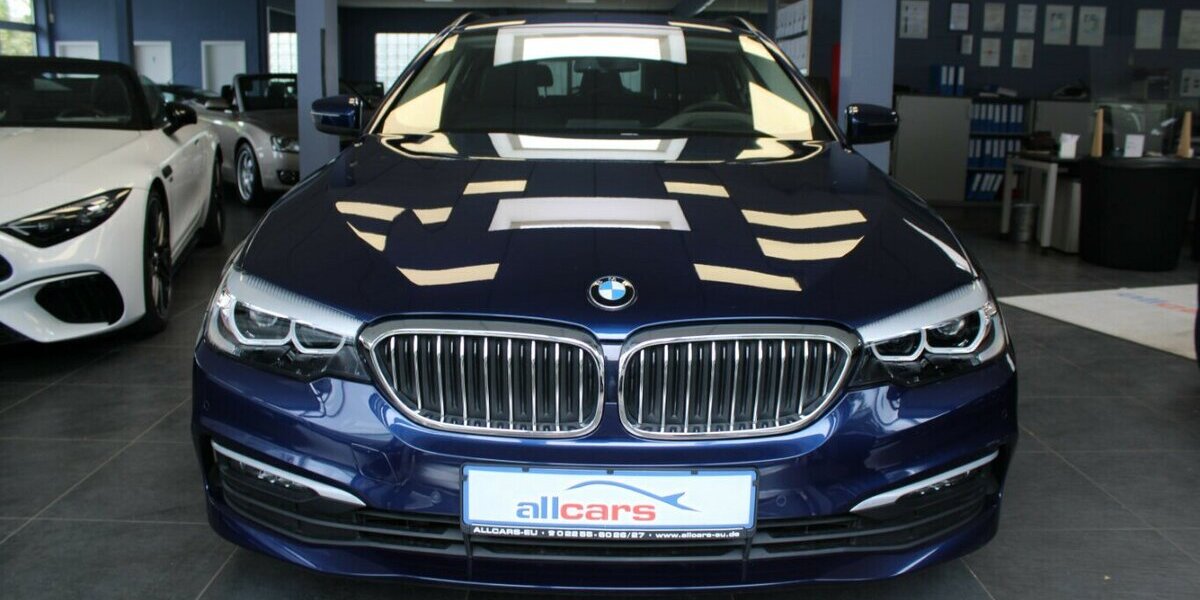 BMW 530 530i xDrive Touring - Leder - Navi - Head up - 85.830 km 27.980 &euro; Euskirchen 53881