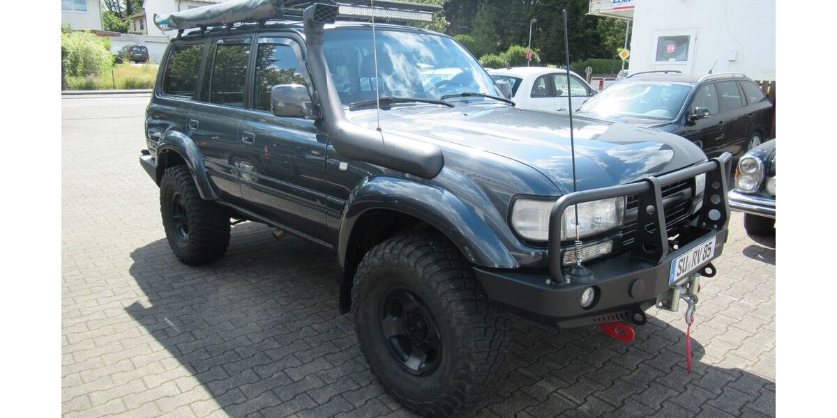 Toyota Land Cruiser 211.500 km 45.900 &euro; Hennef 53773