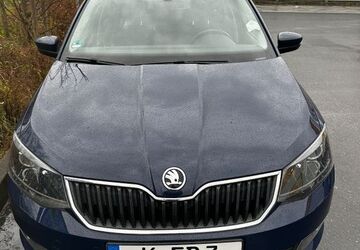 Skoda Fabia 215.000 km 7.300 &euro; Köln 51107