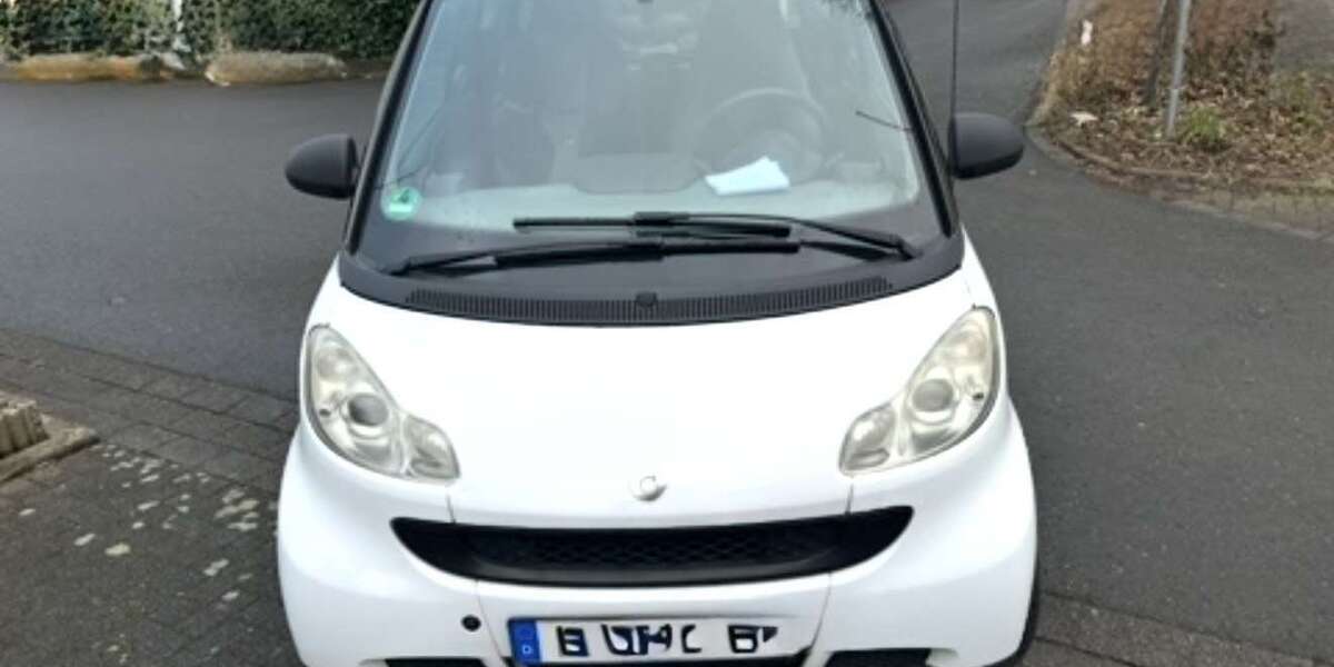 Smart forTwo 103.000 km 3.600 &euro; Bonn 53179