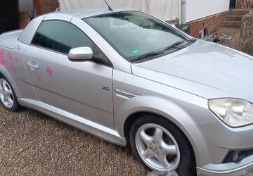 Opel Tigra 105.000 km 2.900 &euro; Rheinbach 53359