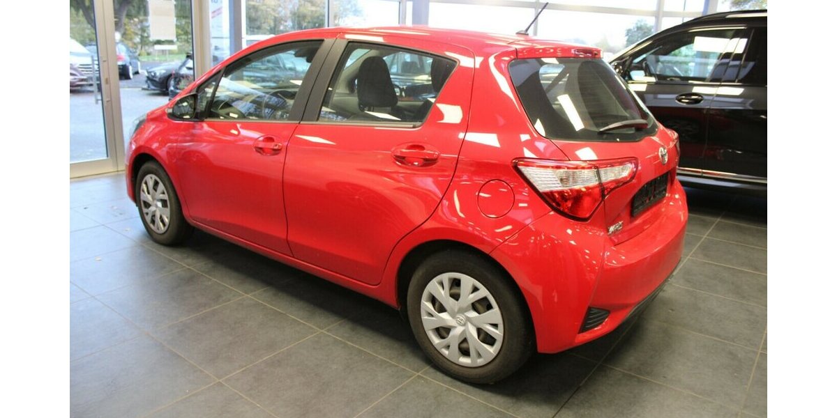 Toyota Yaris 1.5 Bual-VVR-iE Comfort 50.592 km 12.980 &euro; Euskirchen 53881