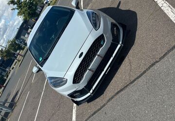 Ford Fiesta 69.500 km 18.200 &euro; Euskirchen 53881