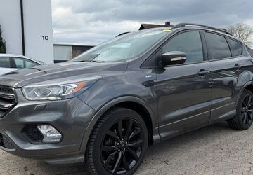 Ford Kuga 146.801 km 9.999 &euro; Hennef 53773