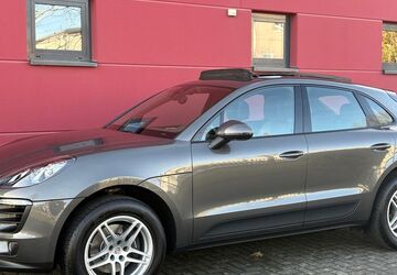 Porsche Macan 33.678 km 43.600 &euro; Brühl 50321