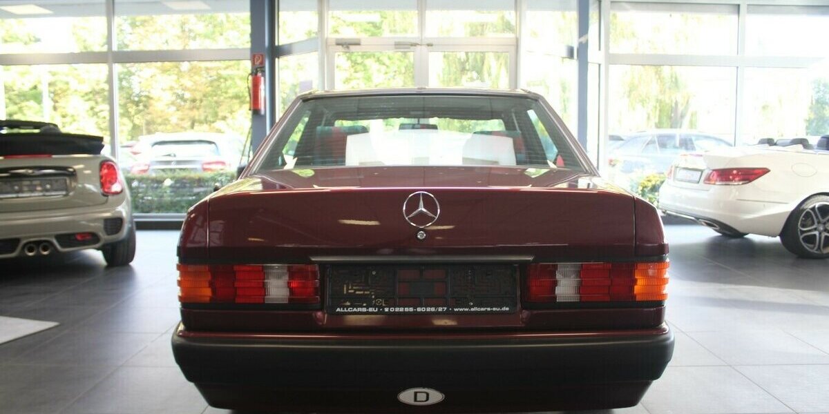 Mercedes-Benz 190 E 1.8 Avantgarde Rosso TOP ZUSTAND 130.065 km 19.980 &euro; Euskirchen 53881