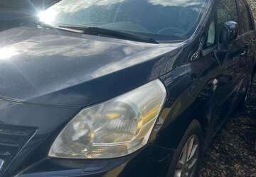 Toyota Verso 280.000 km 1.200 &euro; Bonn 53121