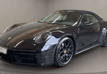 Porsche 992 37.405 km 156.800 &euro; Köln 50823