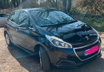 Peugeot 208 103.000 km 4.500 &euro; Erftstadt 50374