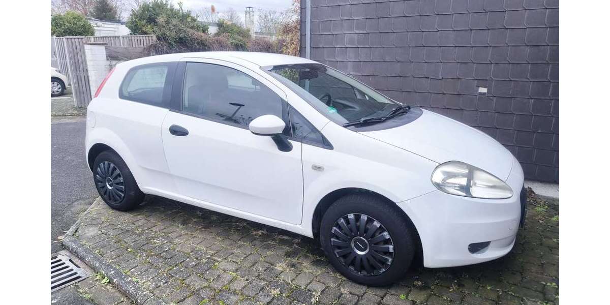 Fiat Grande Punto 69.254 km 3.500 &euro; Erftstadt 50374