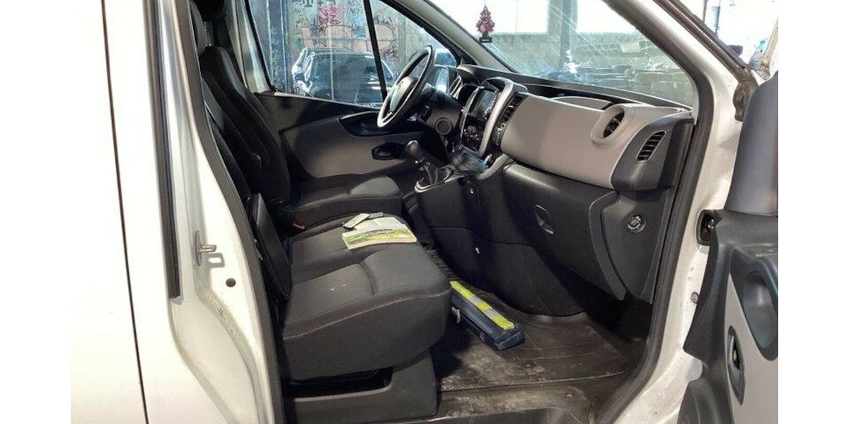 Renault Trafic L2H1 N1 Sth Regale/Schraubst EU6 GARANTIE 55.000 km 19.000 &euro; Erftstadt 50374