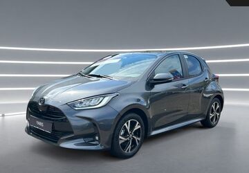 Toyota Yaris 1.200 km 26.950 &euro; Overath 51491