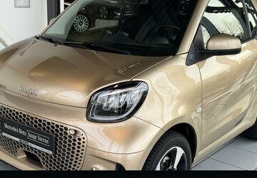 Smart ForTwo 11.850 km 15.755 &euro; Köln-Deutz 51105