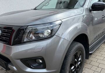 Nissan Navara 86.498 km 27.790 &euro; Bergisch Gladbach 51467