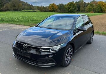 VW Golf 59.999 km 21.900 &euro; Sinzig 53489