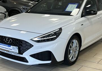 Hyundai i30 35.616 km 22.370 &euro; Bonn 53227