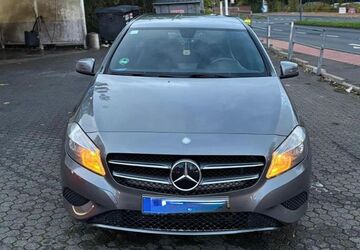 Mercedes-Benz A 180 170.600 km 8.500 &euro; Köln 51105
